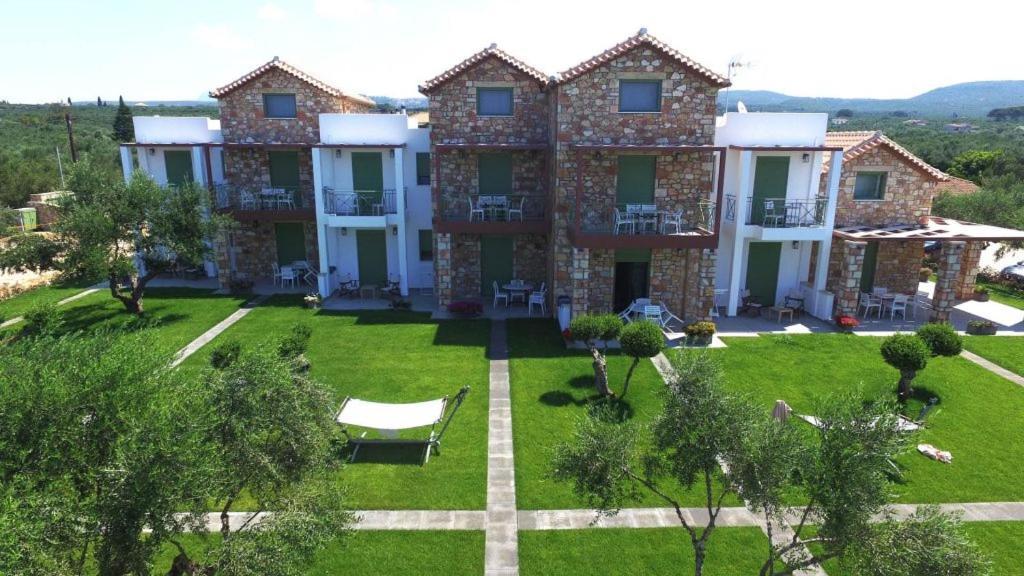 Messinian Horizons Apartamento Marathopoli Exterior foto